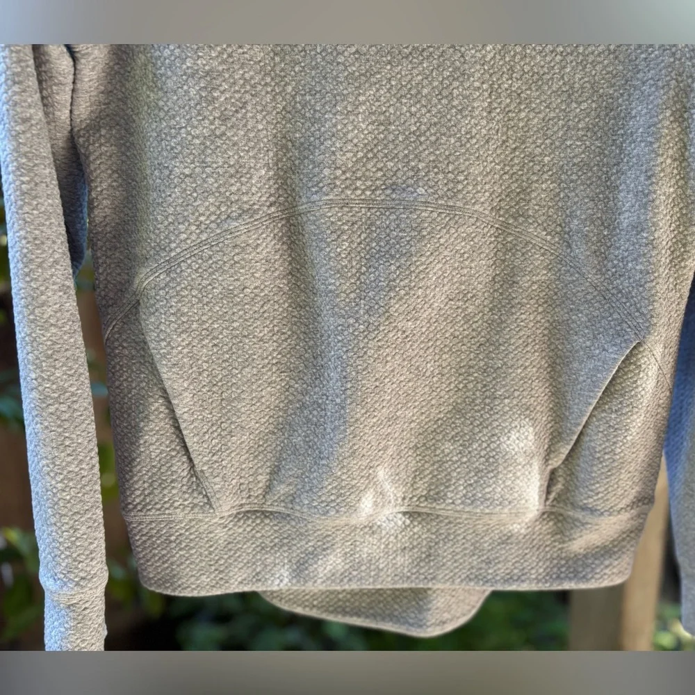 lululemon athletica lightweight textured